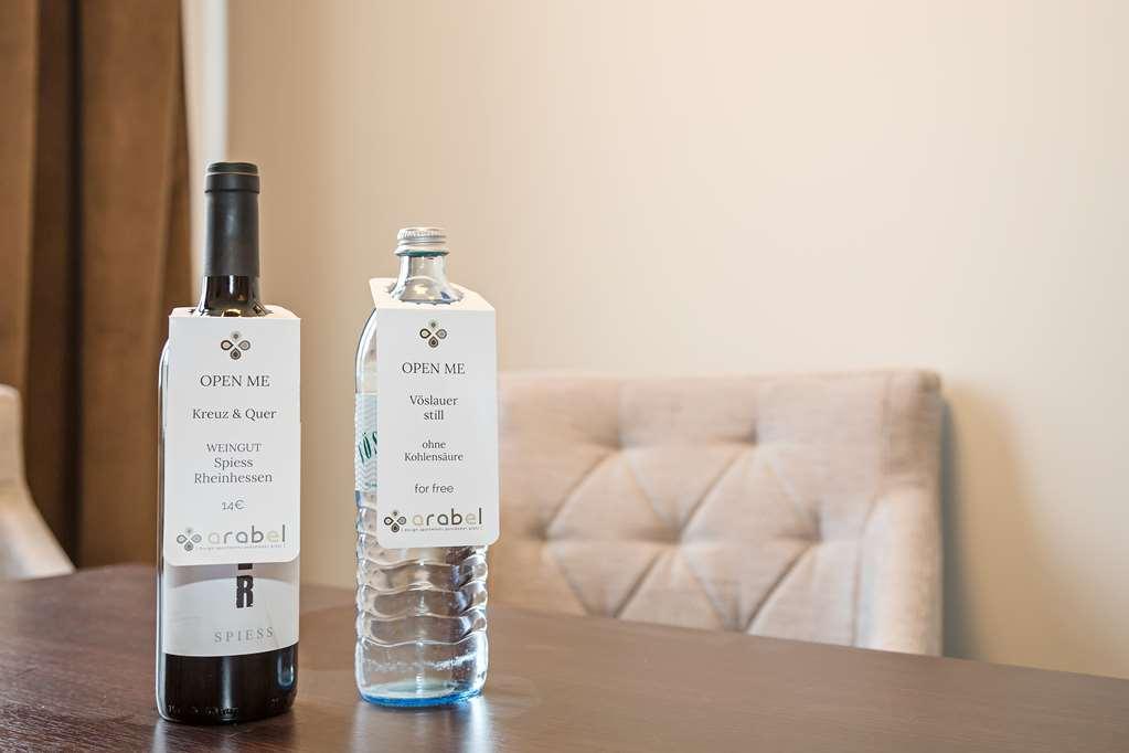 Arabel Design Apartments Berlin Room photo A bottle of wine and a bottle of water