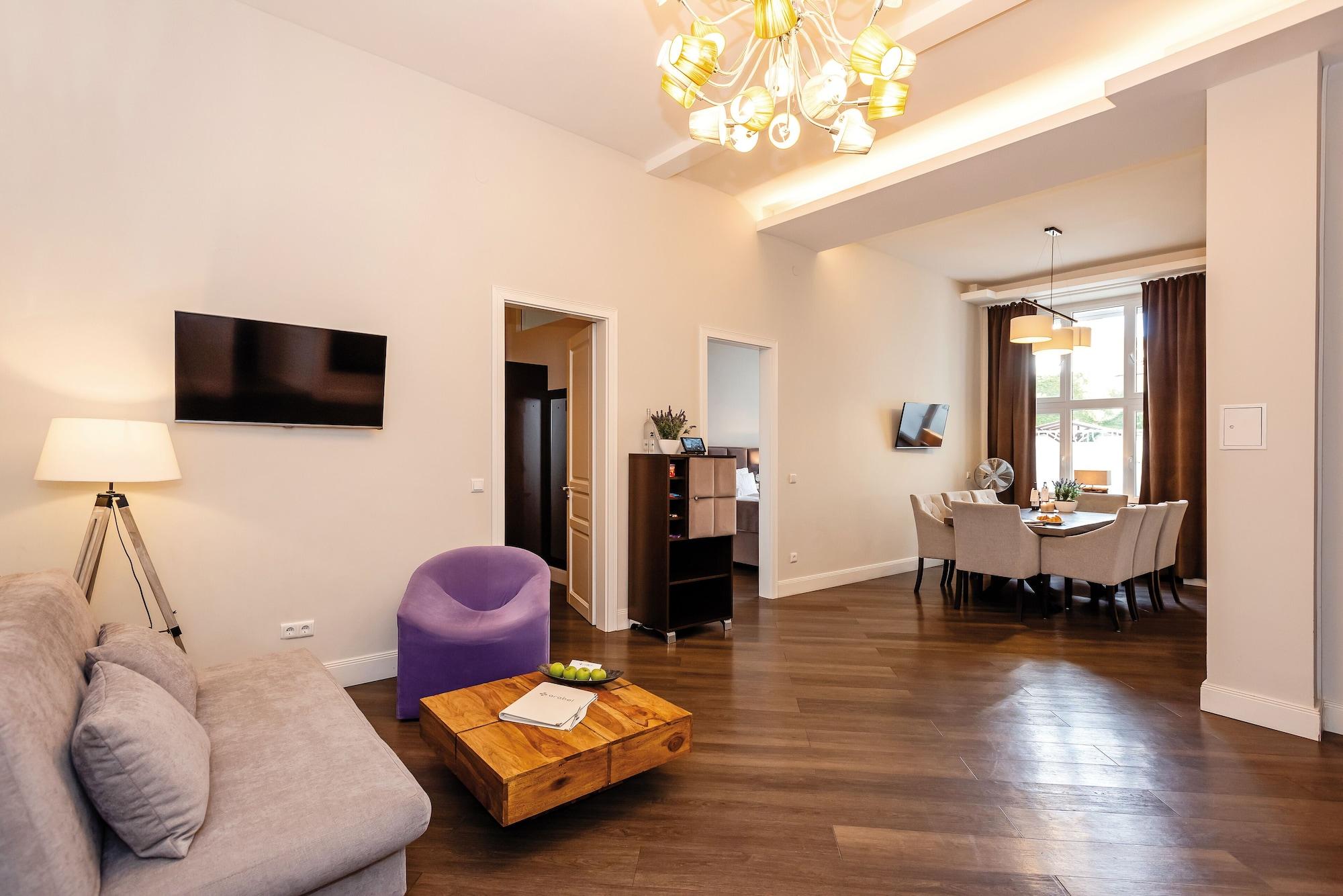 Arabel Design Apartments Berlin Exterior photo A living room in a modern apartment